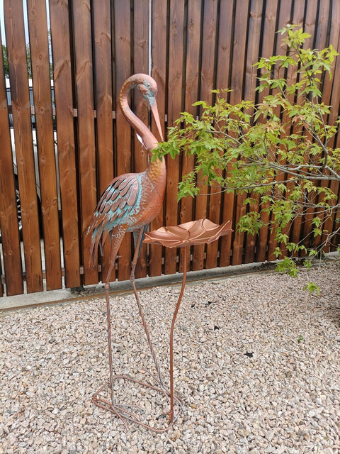 Statua di gru in metallo 106 cm