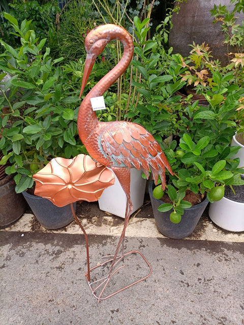 Statua di gru in metallo 106 cm