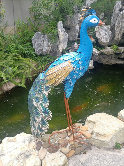 Statua di pavone in metallo 101 cm