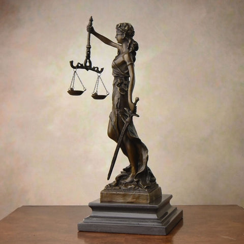 Statua della Giustizia - Themis - in bronzo 34 cm