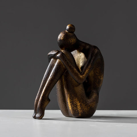 Statuetta Donna seduta 19 cm