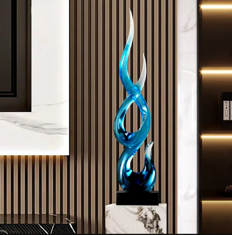 Scultura astratta in resina blu trasparente 67 cm