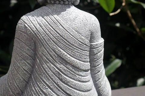 Statua di Buddha grigia per esterni 23 cm
