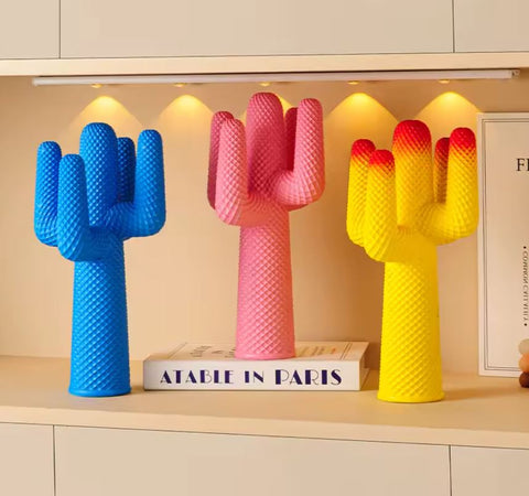 Statua di cactus rosa in resina 30 cm