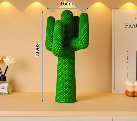 Statua di cactus di design verde in resina 30 cm