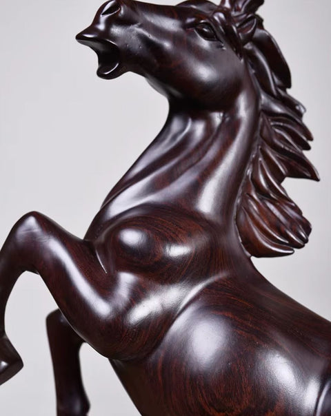 Statua cavallo in legno massello 20 cm