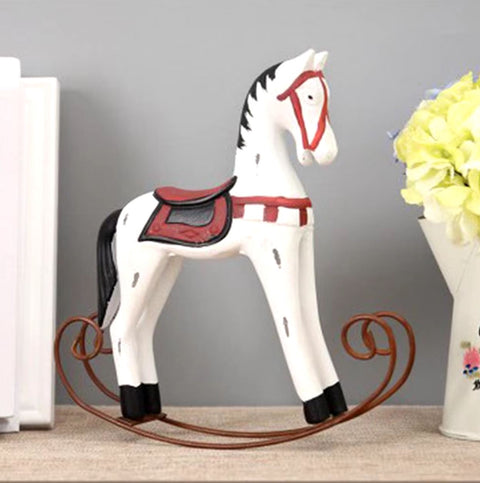 Statua di cavallo a dondolo in legno retrò 24 cm