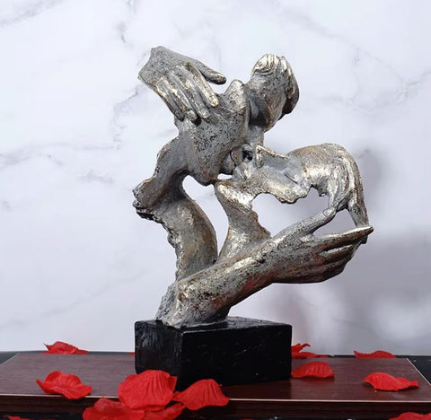 Statua coppia che si bacia 27 cm
