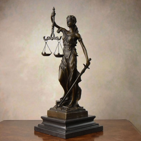 Statua della Giustizia - Themis - in bronzo 34 cm