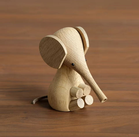 Statua di elefante in legno in stile scandinavo 12 cm