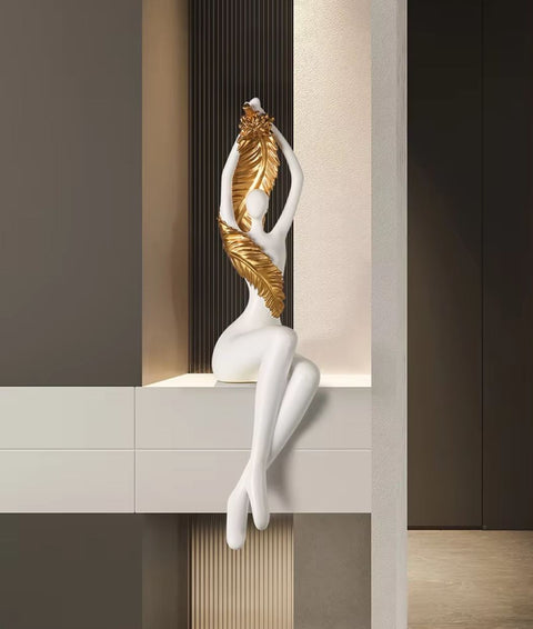 Statua di donna moderna in resina - bianca 55 cm