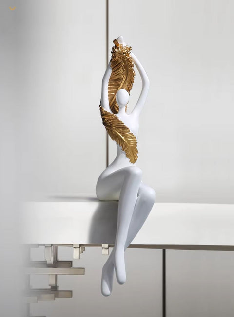Statua di donna moderna in resina - bianca 55 cm