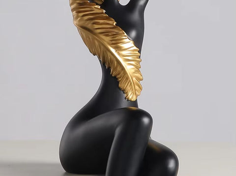 Statua di donna moderna in resina - nera 55 cm
