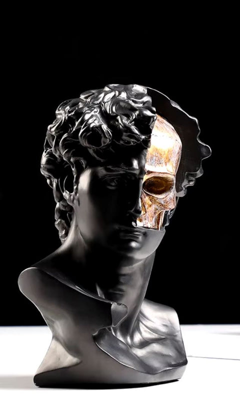 Statua greca nera, teschio dorato 28 cm