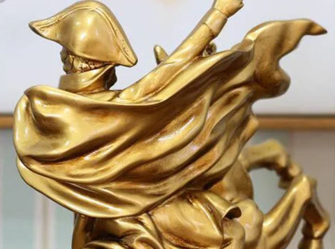 Statua di Napoleone su cavallo d'oro 33 cm