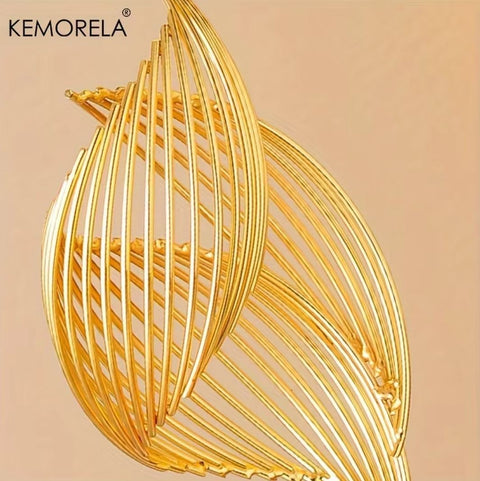 Statua moderna in ceramica nordica foglia oro 28 cm