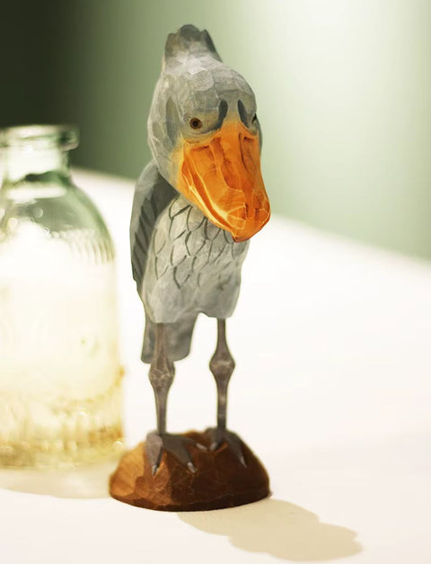 Statua di 16 cm in legno di cicogna con testa di balena