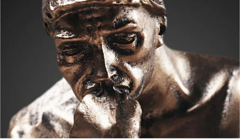 Statua Il Pensatore di Rodin effetto bronzo 24 cm