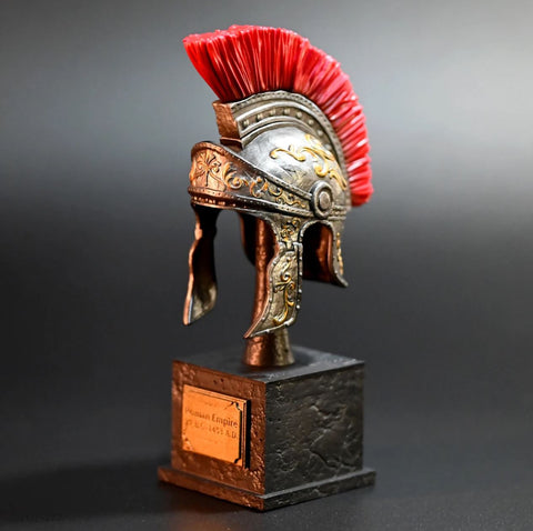 Statua decorativa con elmo romano 13 cm