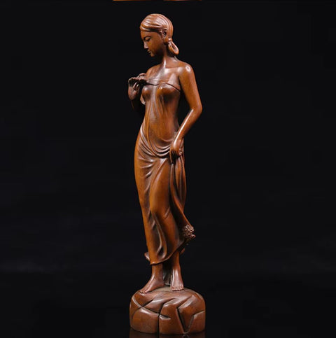 Statua donna in legno 20 cm