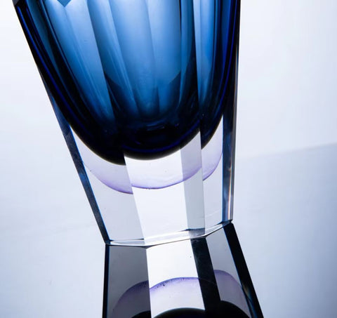 Vaso in vetro blu a forma di diamante 19 cm