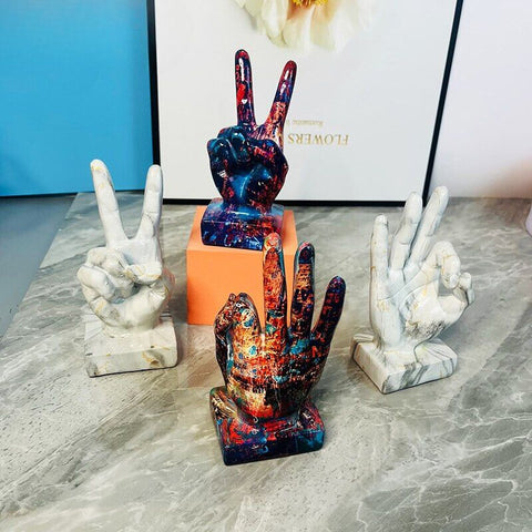 statue doigt