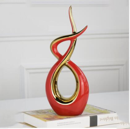Scultura astratta<br> Abbraccio d'oro