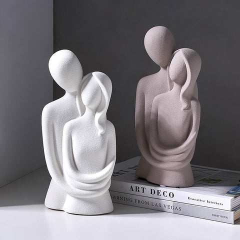 Statua<br> Coppia abbracciante