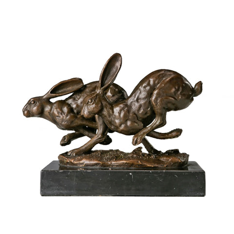 Scultura in bronzo di coniglio
