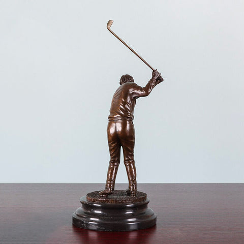Scultura in bronzo<br> Statuetta del golfista in bronzo 32 cm