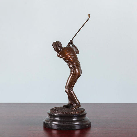 Scultura in bronzo<br> Statuetta del golfista in bronzo 32 cm