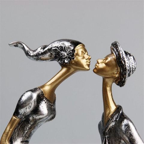 Statua moderna<br> Coppia di innamorati