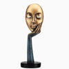 Statua di donna pensosa<br> Volto d'oro 28 / 37 cm