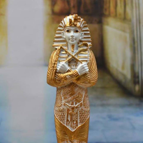 Statua del faraone<br> Egitto