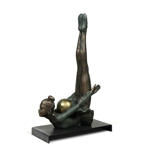 Statua di donna<br> Ginnasta retrò 23/24/27 cm