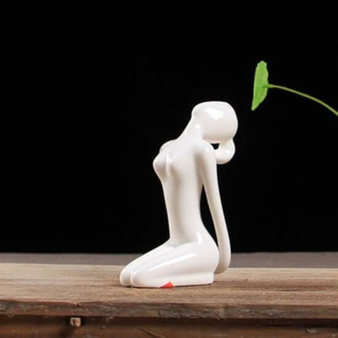 Statua di donna<br> Yoga Zen da 8 a 14 cm