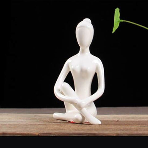 Statua di donna<br> Yoga Zen da 8 a 14 cm